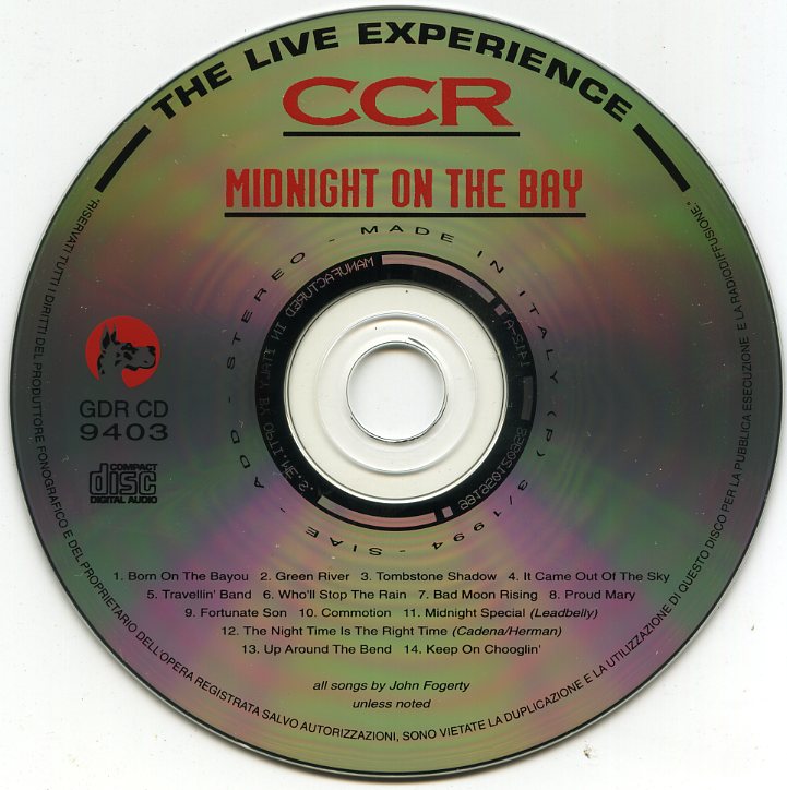 1970-01-31-MIDNIGHT_ON_THE_BAY-disc